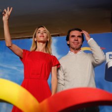 cayetana-alvarez-de-toledo-jose-maria-aznar-sergi-alcazar_1_630x630